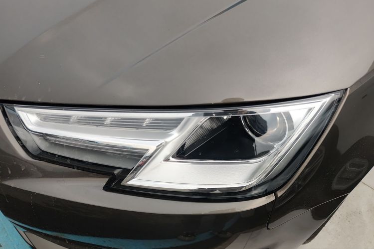 奥迪A4L 2019款 40 TFSI 进取型 国VI局部细节36