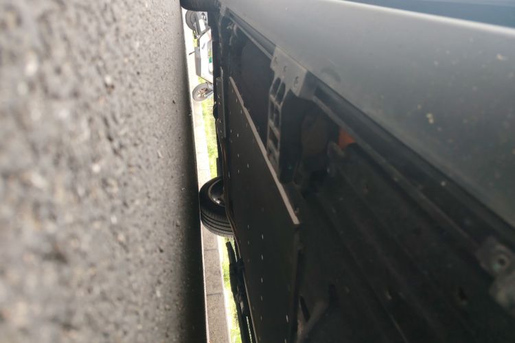 理想汽车 理想L9 2022款 Max局部细节9003