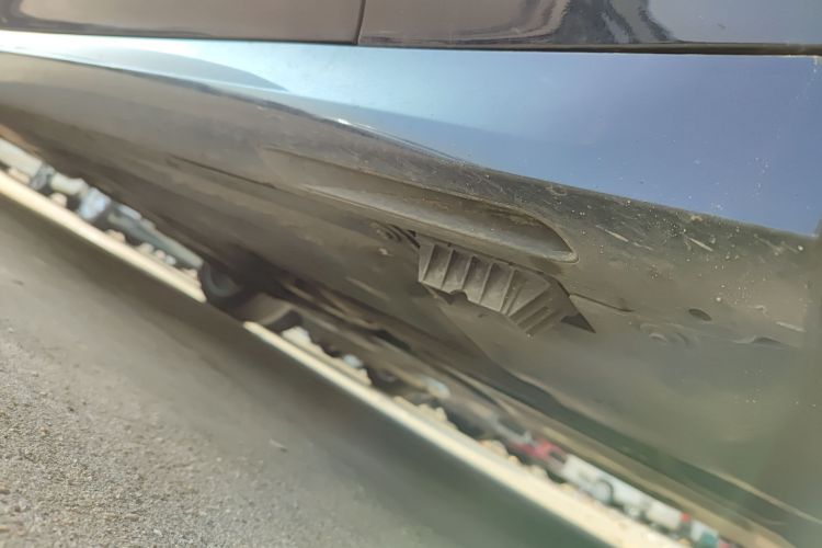 宝马3系 2025款 330Li M运动曜夜套装局部细节9001