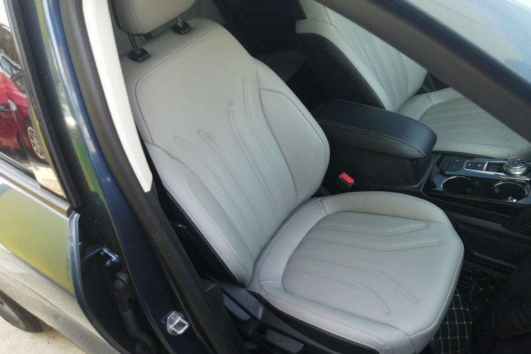 福特 锐际 2024款 EcoBoost 245 两驱悠享款局部细节41