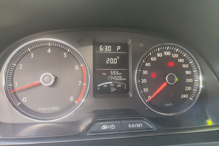 大众 朗逸 2013款 1.4TSI DSG舒适版中控内饰14