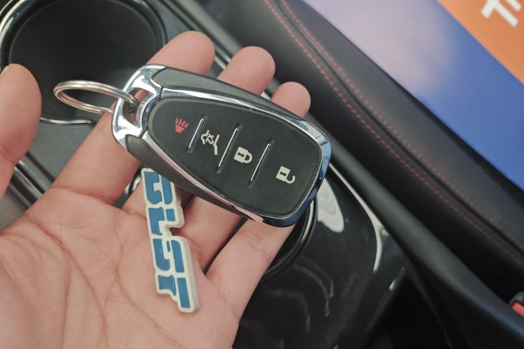 雪佛兰 探界者 2021款 550T RS 智能拓界版中控内饰11