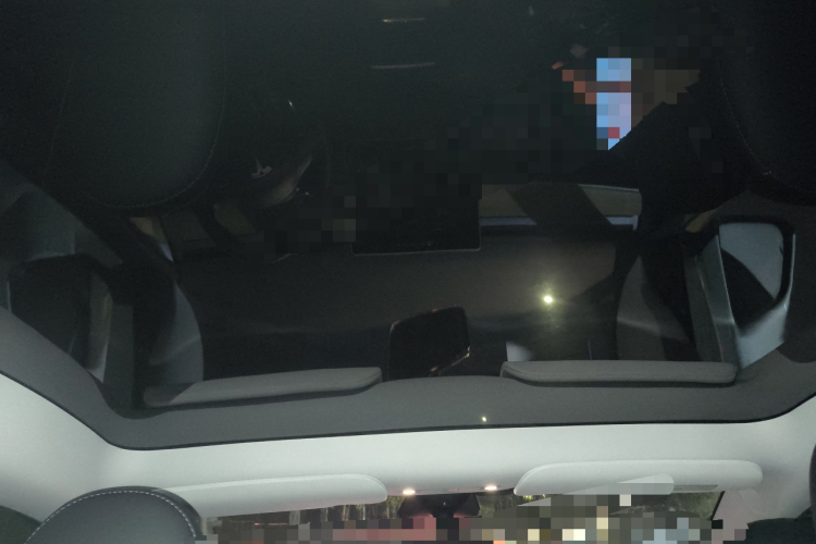 特斯拉 Model Y 2022款 改款 后轮驱动版中控内饰22