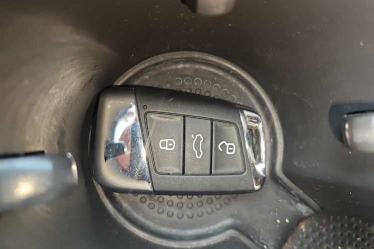 大众 迈腾 2020款 330TSI DSG 领先型中控内饰7001