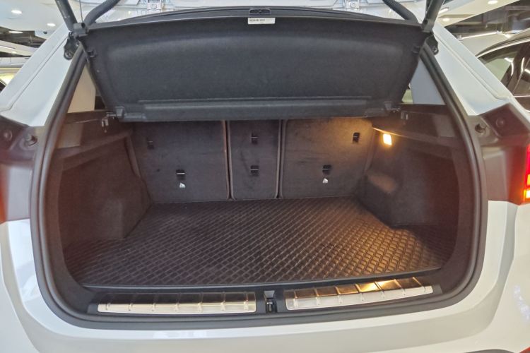 宝马X1 2022款 改款 xDrive25Li 尊享型局部细节23