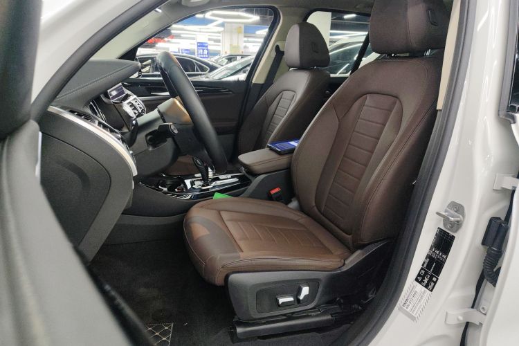 宝马X3 2018款 xDrive25i M运动套装 国V中控内饰19