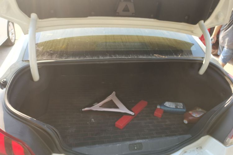 标致508 2015款 1.6THP 自动致臻版中控内饰23