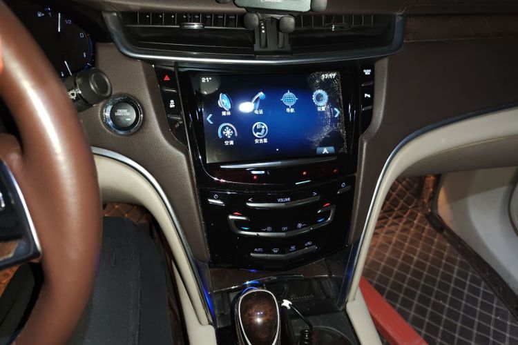 凯迪拉克XTS 2013款 28T 科技型局部细节16