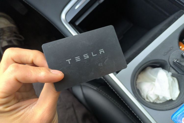 特斯拉 Model Y 2024款 后轮驱动版中控内饰11