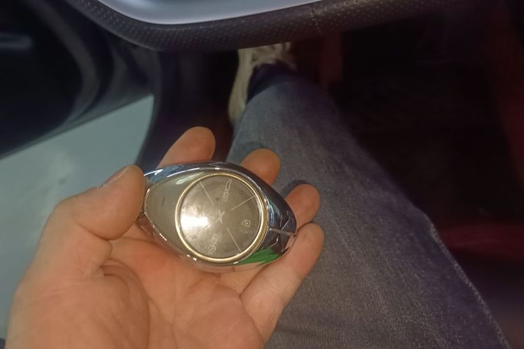 小鹏P7 2020款 586N中控内饰11