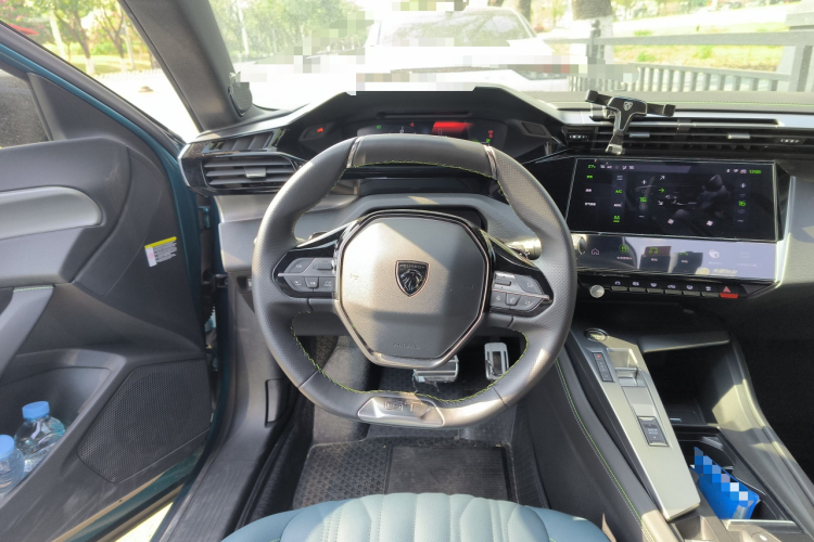 标致408X 2023款 无界版中控内饰13