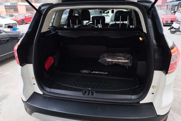 福特 翼虎 2017款 EcoBoost 180 两驱虎跃型局部细节23