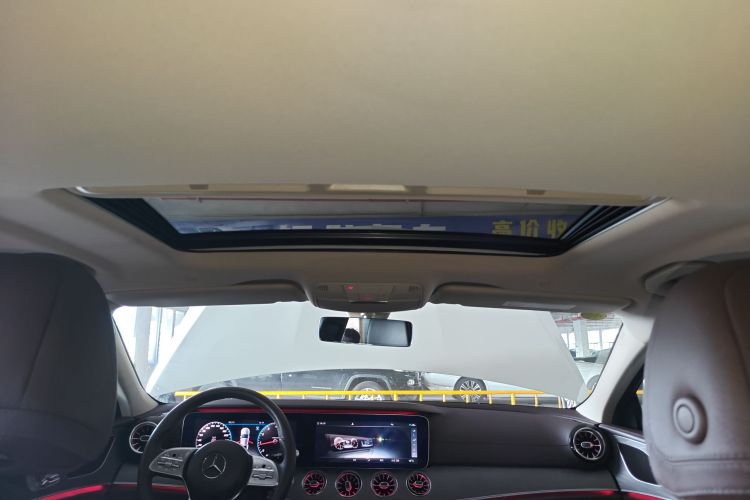 奔驰CLS 2020款 CLS 300 动感型中控内饰22