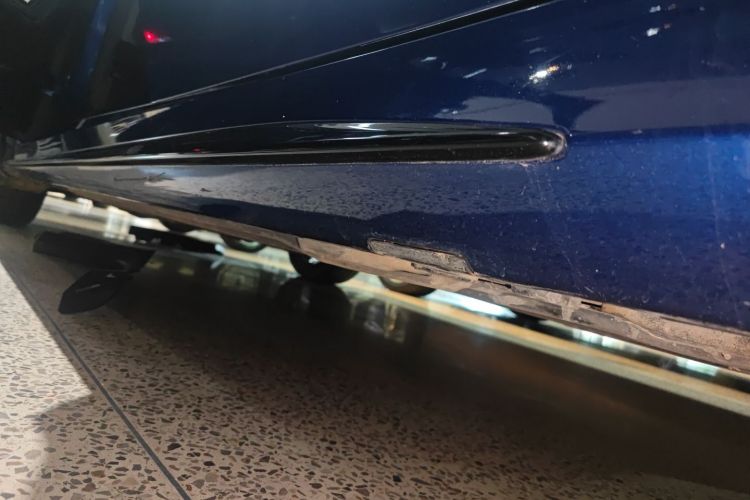 奔驰C级 2020款 改款 C 260 运动版局部细节9002