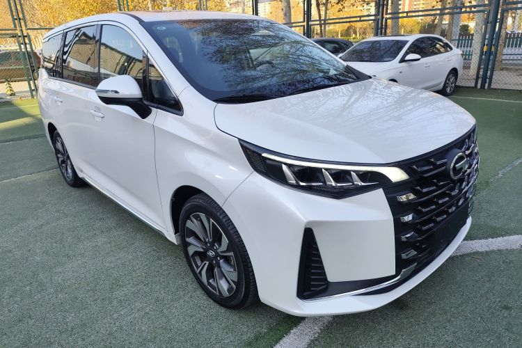 广汽传祺 传祺M6 2023款 PRO 270T DCT尊贵版车身外观3