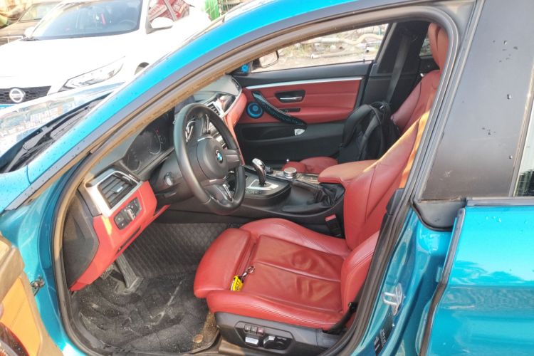 宝马4系 2019款 430i Gran Coupe M运动曜夜版中控内饰19