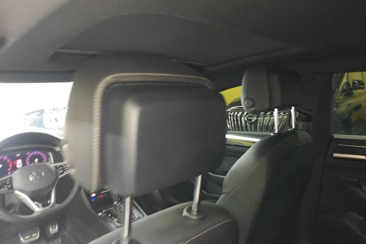 一汽-大众CC 2021款 330TSI 炫目版中控内饰22