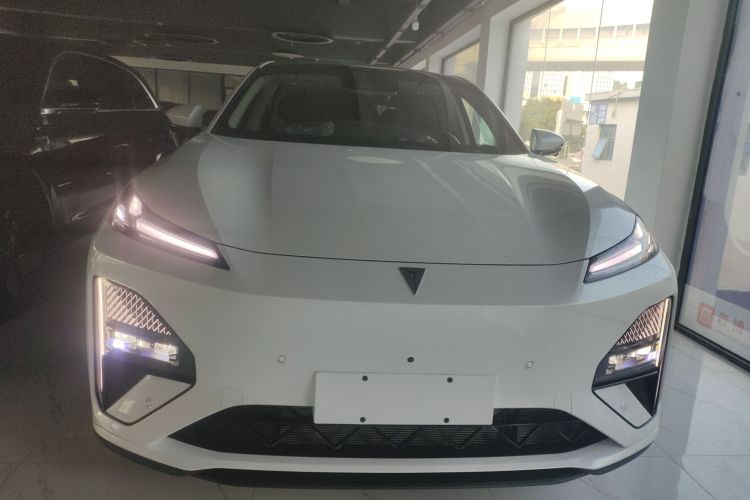 深蓝汽车 深蓝S07 2026款 300Ultra 华为乾崑ADS SE版车身外观2