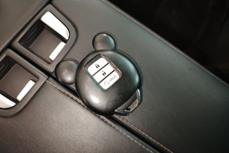 本田 冠道 2019款 240TURBO 两驱精英版中控内饰7001