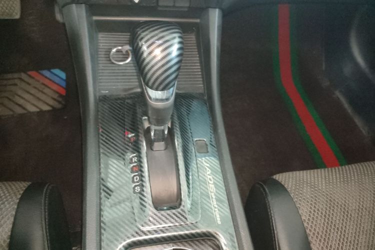 本田 杰德 2017款 1.8L 自动舒适版 5座中控内饰18