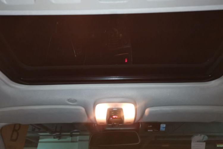 沃尔沃S60(进口) 2012款 T5 智雅版中控内饰22