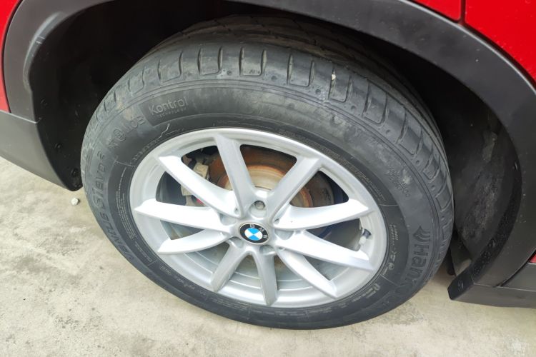 宝马X1 2016款 sDrive18Li 时尚型车身外观6003