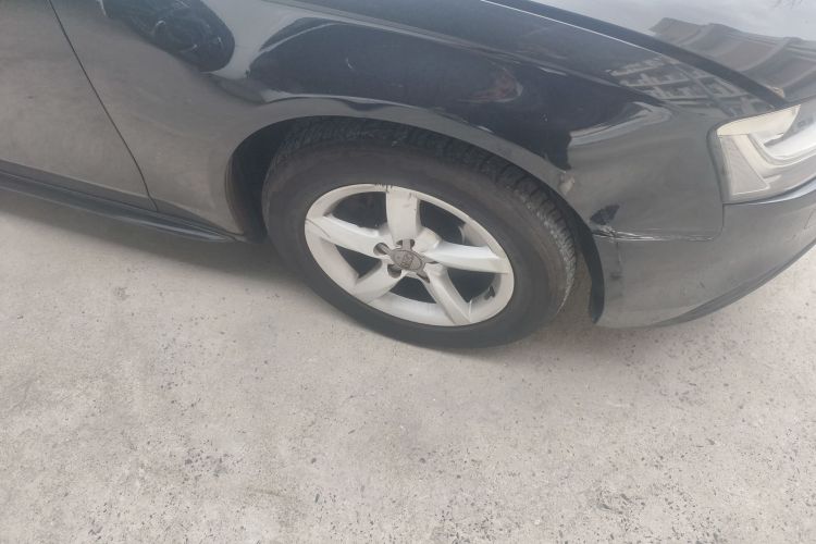 奥迪A4L 2013款 35 TFSI 自动舒适型车身外观6007