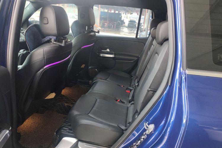 奔驰GLB 2020款 改款 GLB 200 时尚型中控内饰21