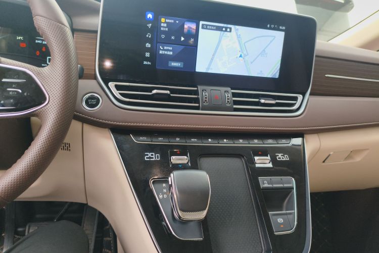 奔腾M9 2023款 2.0T 尊享型局部细节16