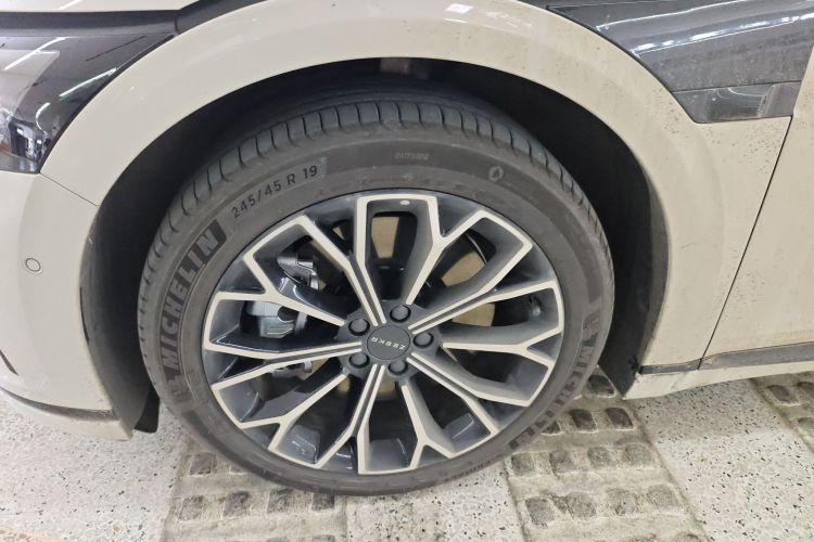 极氪007GT 2025款 后驱智驾版 75kWh车身外观6002