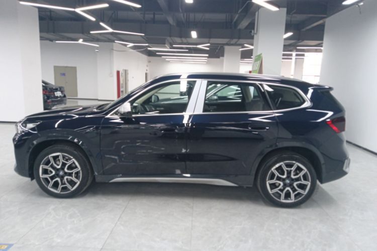 宝马X1 2023款 sDrive25Li X设计套装车身外观4