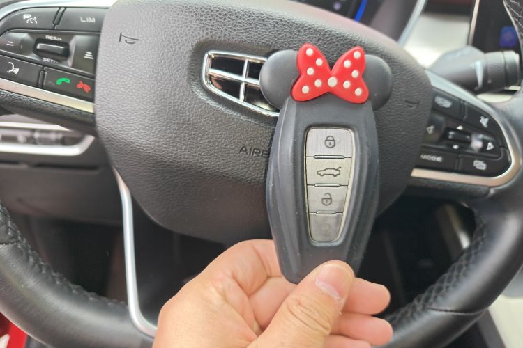 吉利汽车 缤越 2019款 运动款 260T DCT Battle 国V中控内饰7001