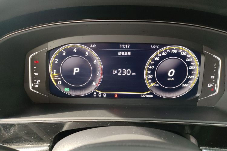 大众 帕萨特 2022款 330TSI 豪华版中控内饰14