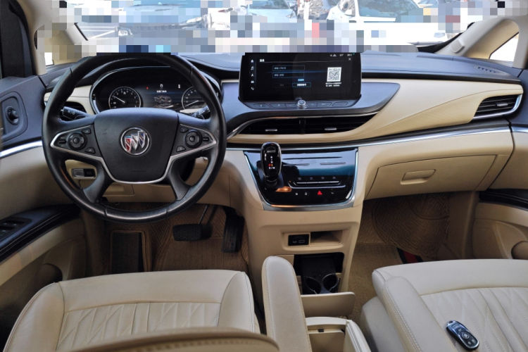 别克GL8 2023款 改款 陆上公务舱 豪华型中控内饰7002