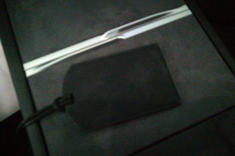 特斯拉 Model Y 2025款 后轮驱动版中控内饰7001