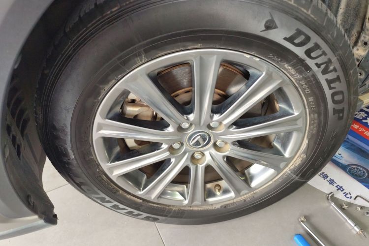 雷克萨斯NX 2020款 200 前驱 锋行版 国VI车身外观6002