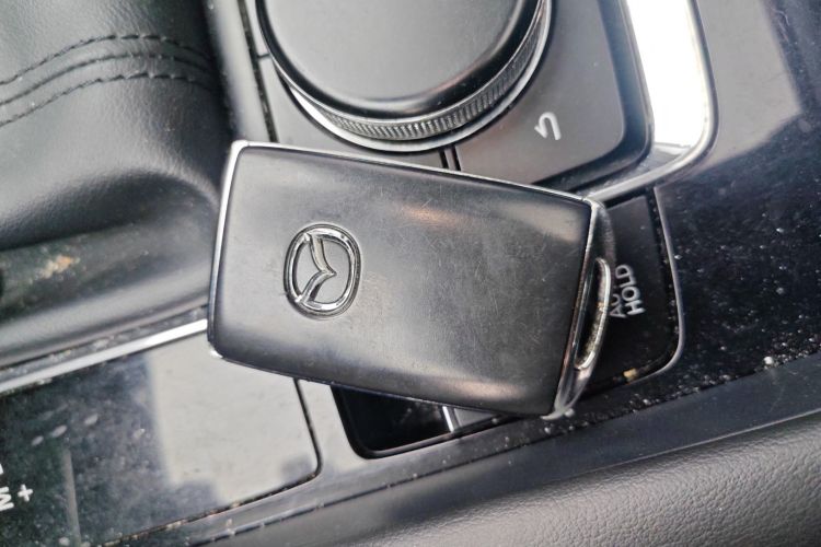 马自达3 昂克赛拉 2020款 2.0L 自动质炫版中控内饰11