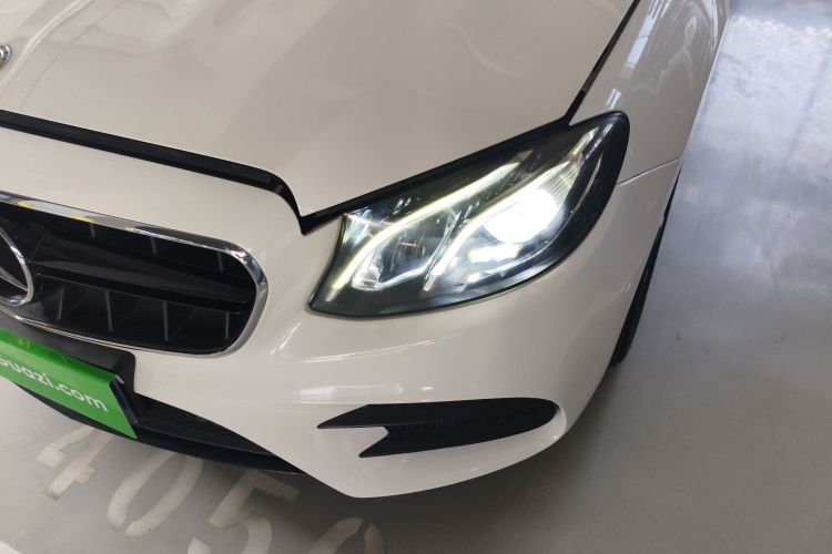 奔驰E级 2017款 E 200 运动型局部细节36