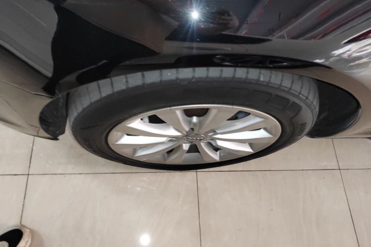 奥迪A6L 2014款 TFSI 标准型车身外观6002