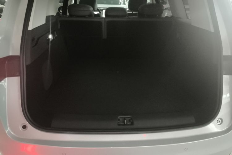 零跑汽车 零跑C16 2026款 增程 280激光雷达智尊版 5座局部细节23