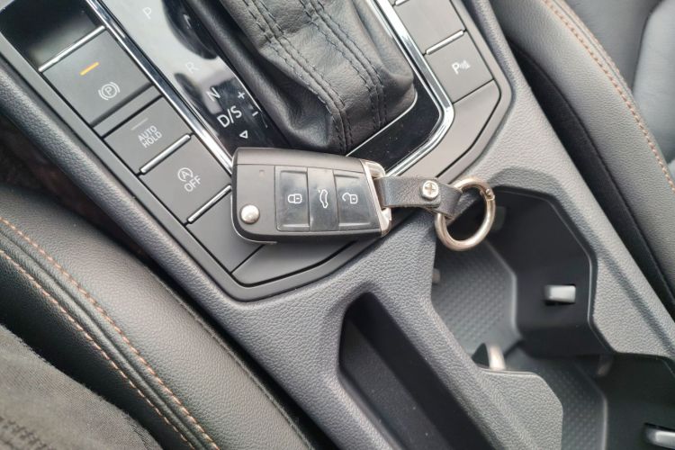 大众 宝来 2020款 1.5L 自动豪华型中控内饰11