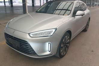 鸿蒙智行 问界M5 2022款 增程四驱旗舰版