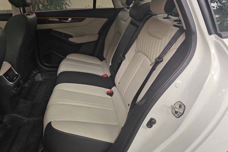 东风风神 奕炫MAX 2021款 1.5T 超酷潮爸版中控内饰21