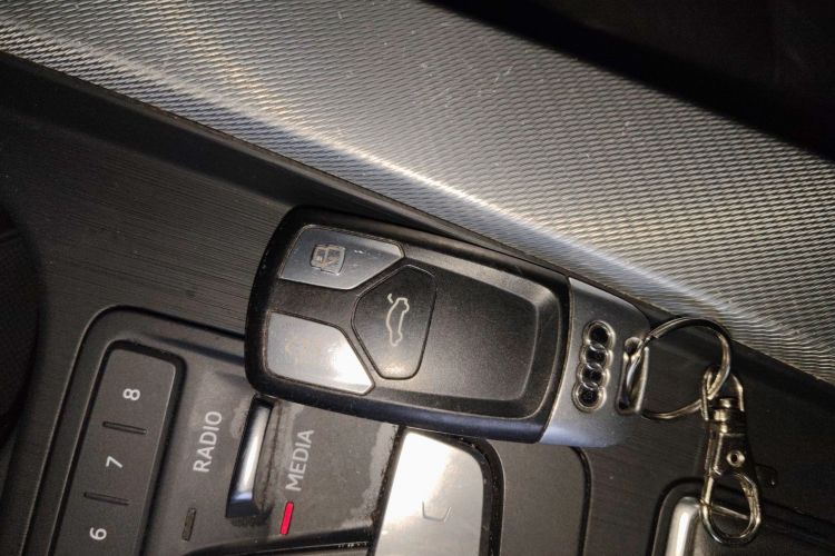 奥迪A5 2019款 Sportback 45 TFSI 时尚型中控内饰7001