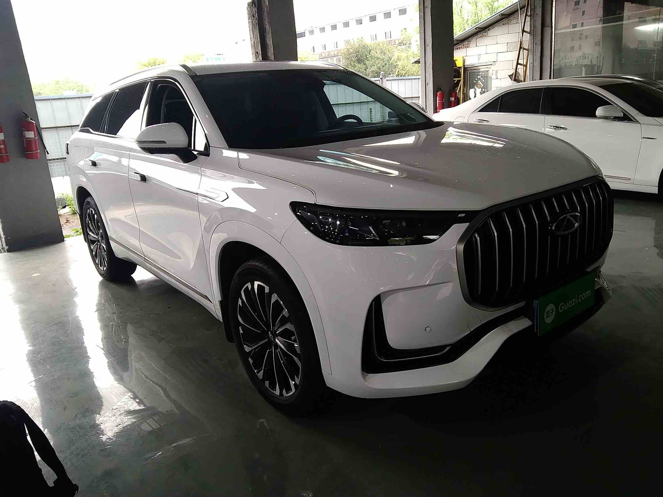 奇瑞 瑞虎9 2023款 改款 2.0T 双离合两驱豪华版 5座(5)