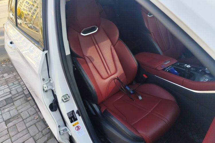 长安CS75 PLUS 2022款 经典版 1.5T 自动先锋型局部细节41