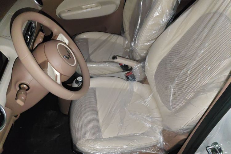 五菱汽车 宏光MINIEV 2025款 四门版 进阶款中控内饰19