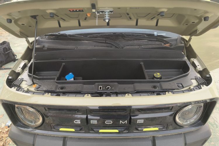 吉利银河 2025款 210km 熊猫骑士机舱底盘24