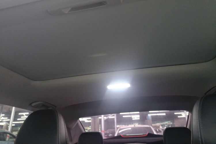 吉利汽车 帝豪 2022款 第4代 1.5L CVT尊贵型中控内饰22