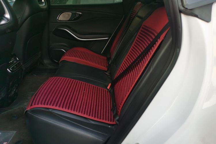 飞凡汽车 飞凡R7 2022款 长续高阶版中控内饰7004